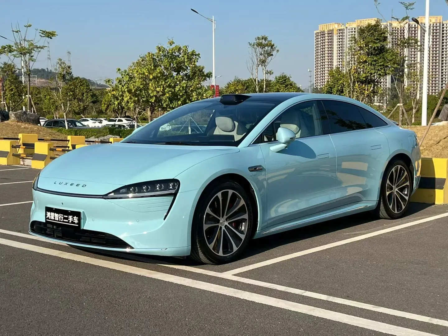 Luxeed SmartS7  из Китая