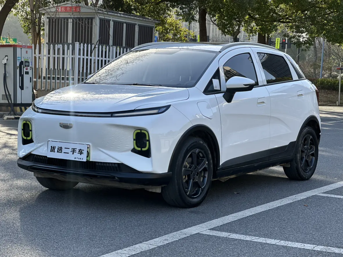 Geely Geometry E Firefly  из Китая