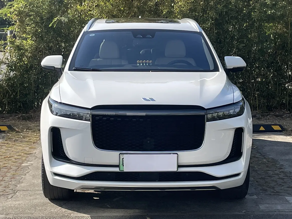 Li ONE (Ideal ONE)  из Китая