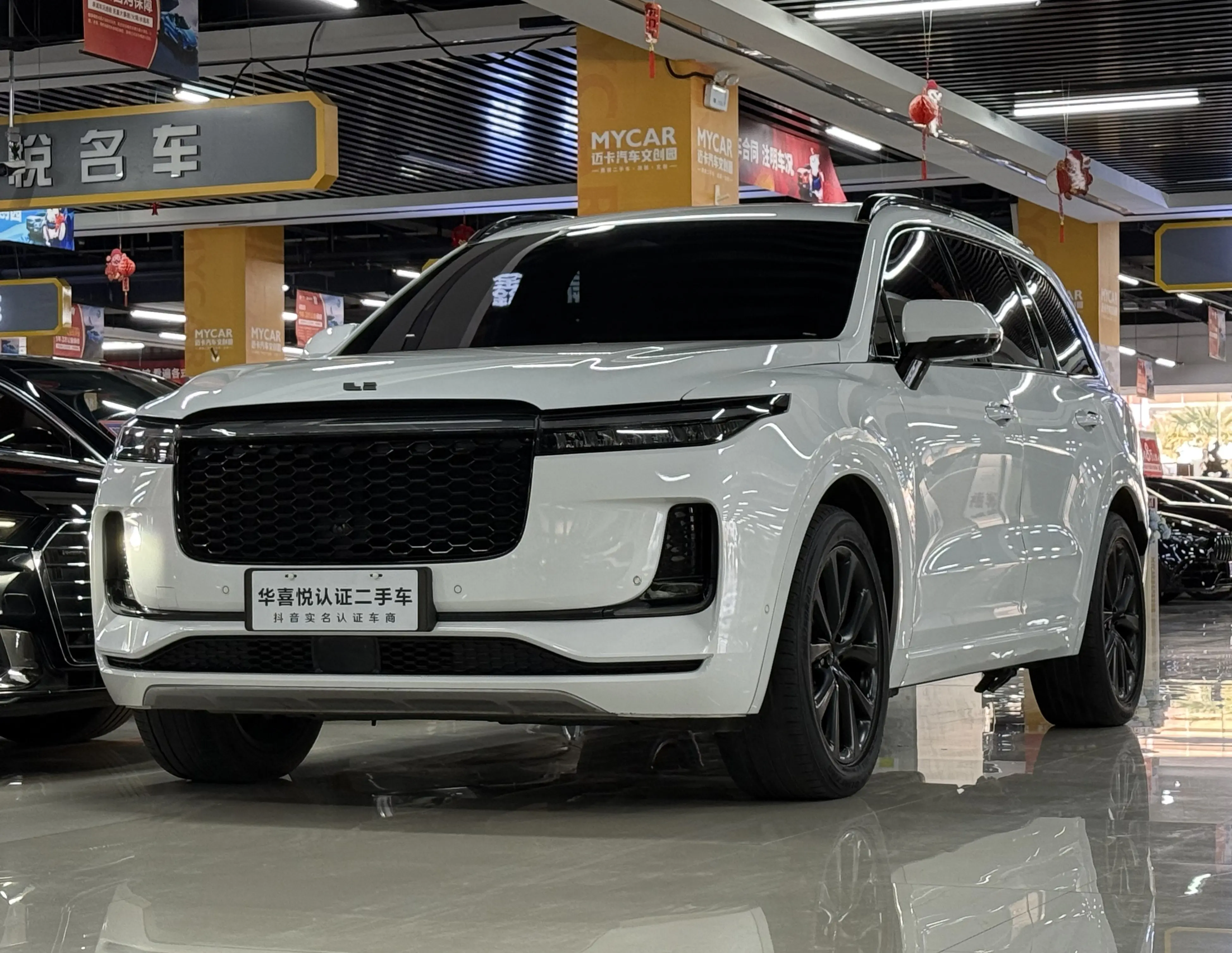 Li ONE (Ideal ONE)  из Китая