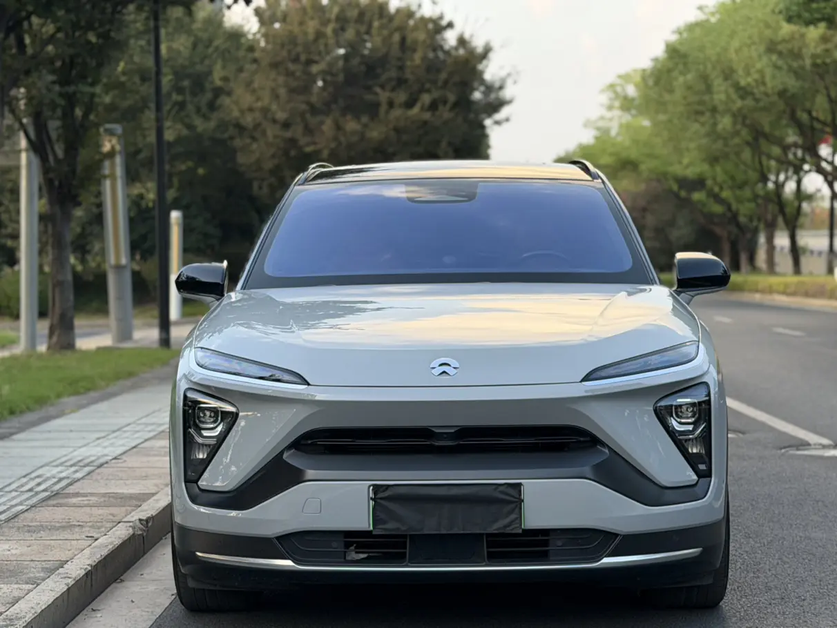 NIO ES6  из Китая