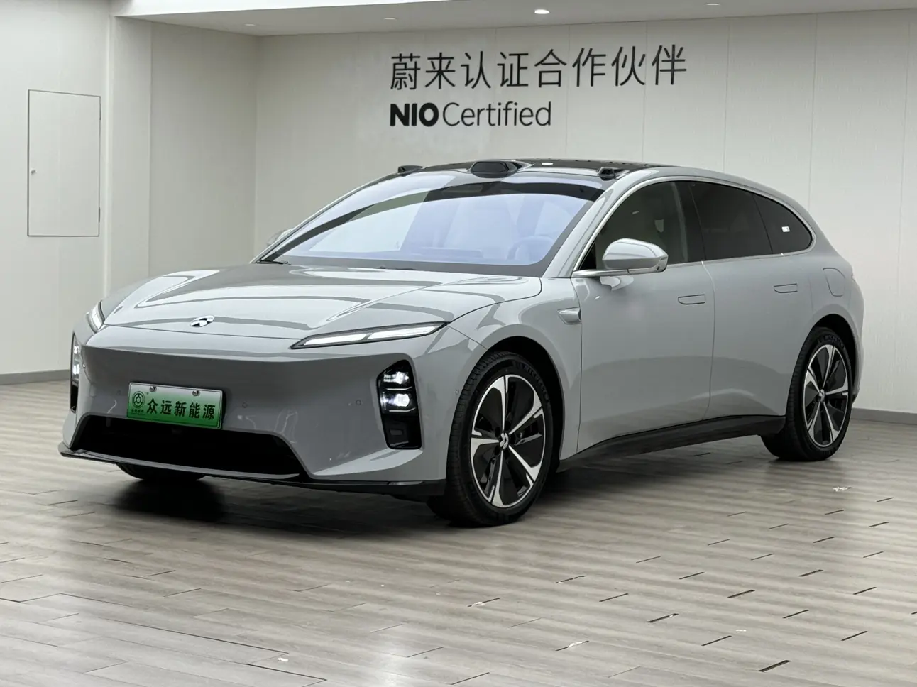 NIO ET5T  из Китая