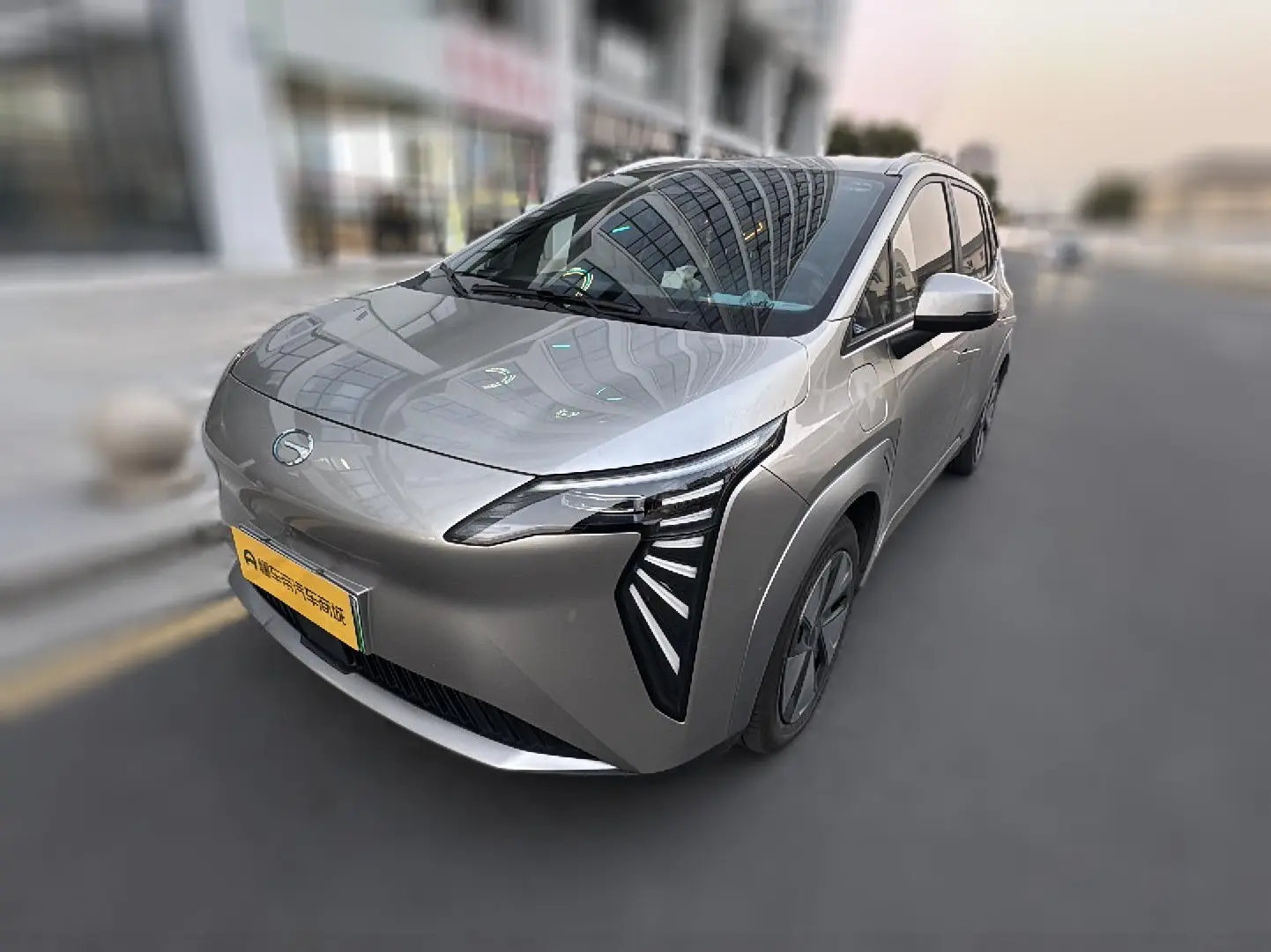 AION Y  из Китая