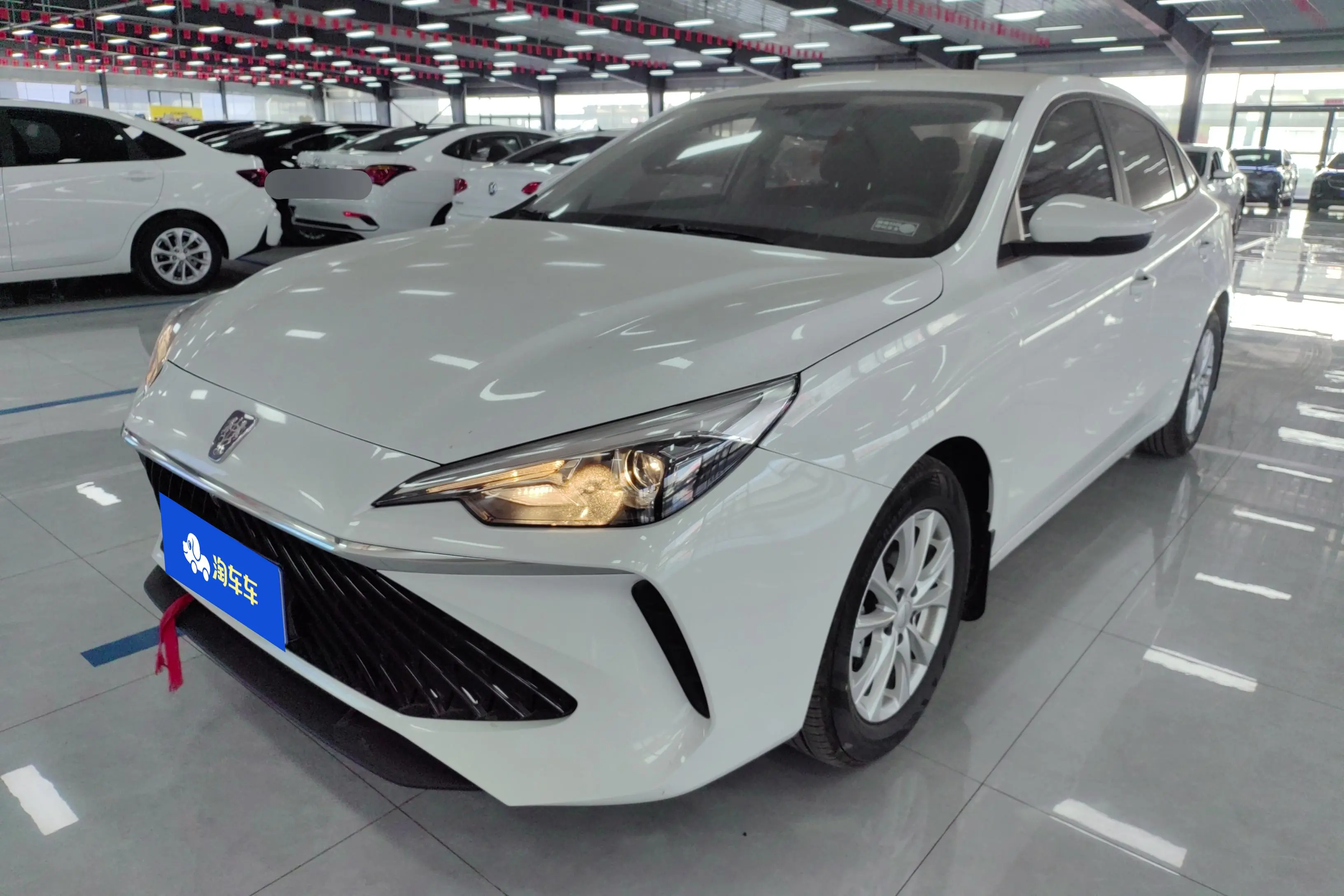 Roewe i5  из Китая