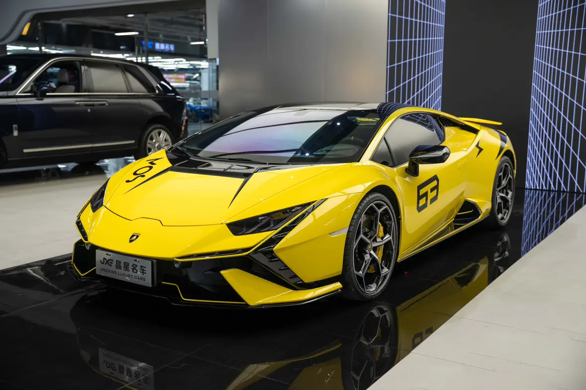 Lamborghini Huracán  из Китая