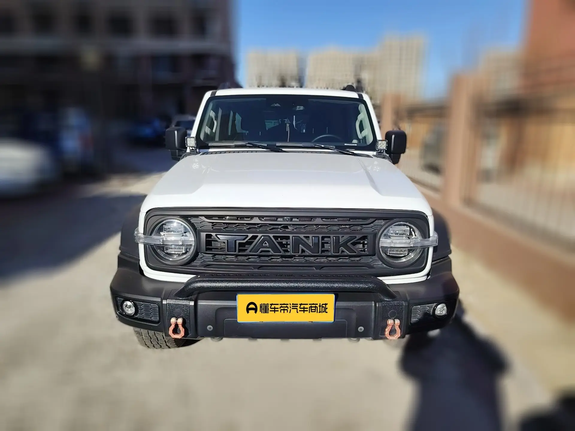 Tank 300  из Китая