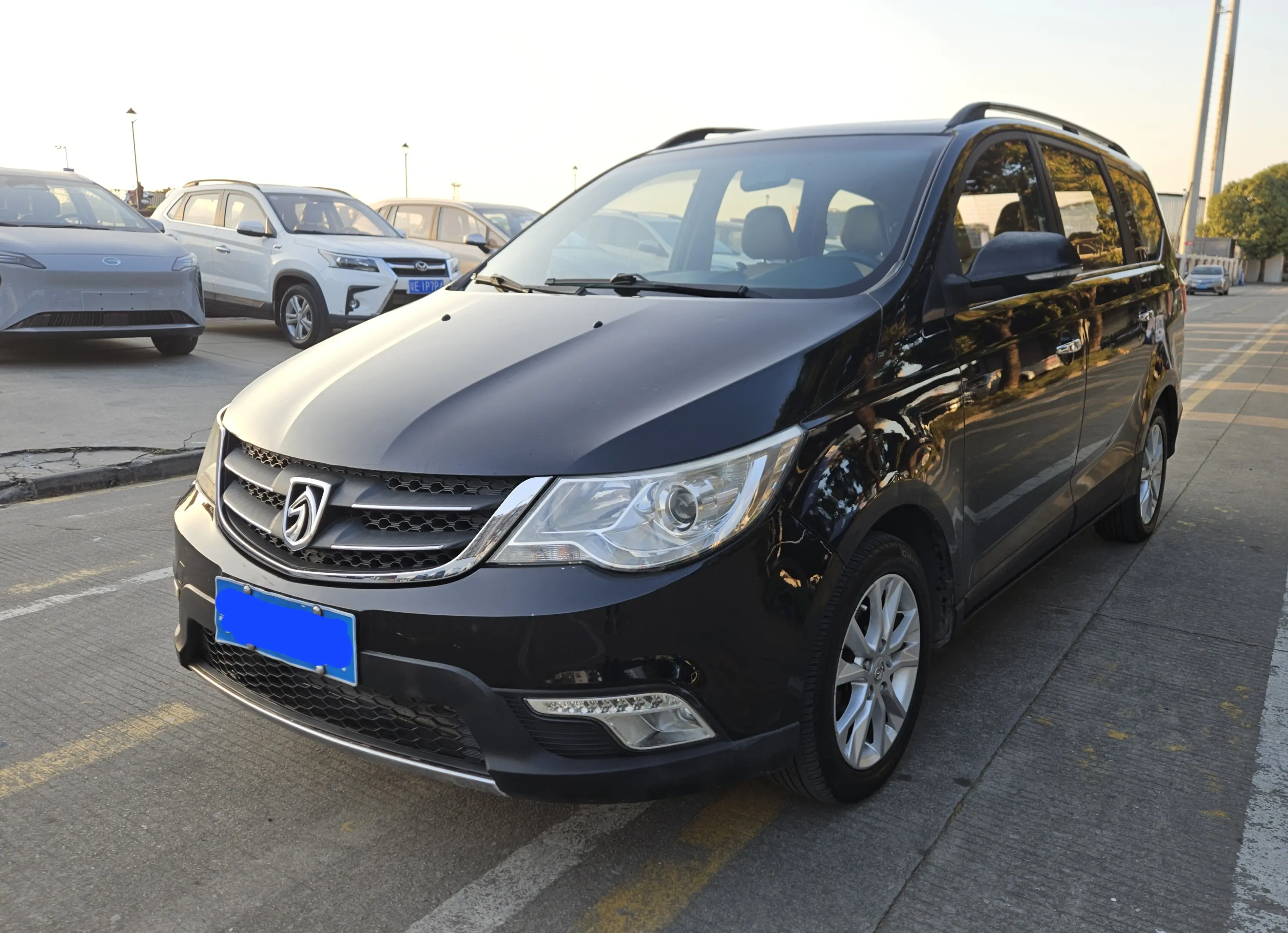 Baojun 730  из Китая