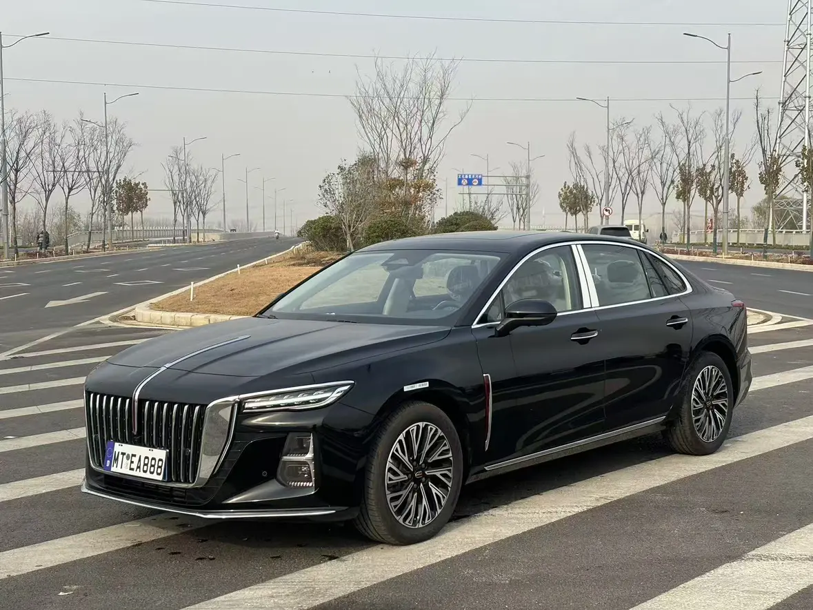 Hongqi H5  из Китая