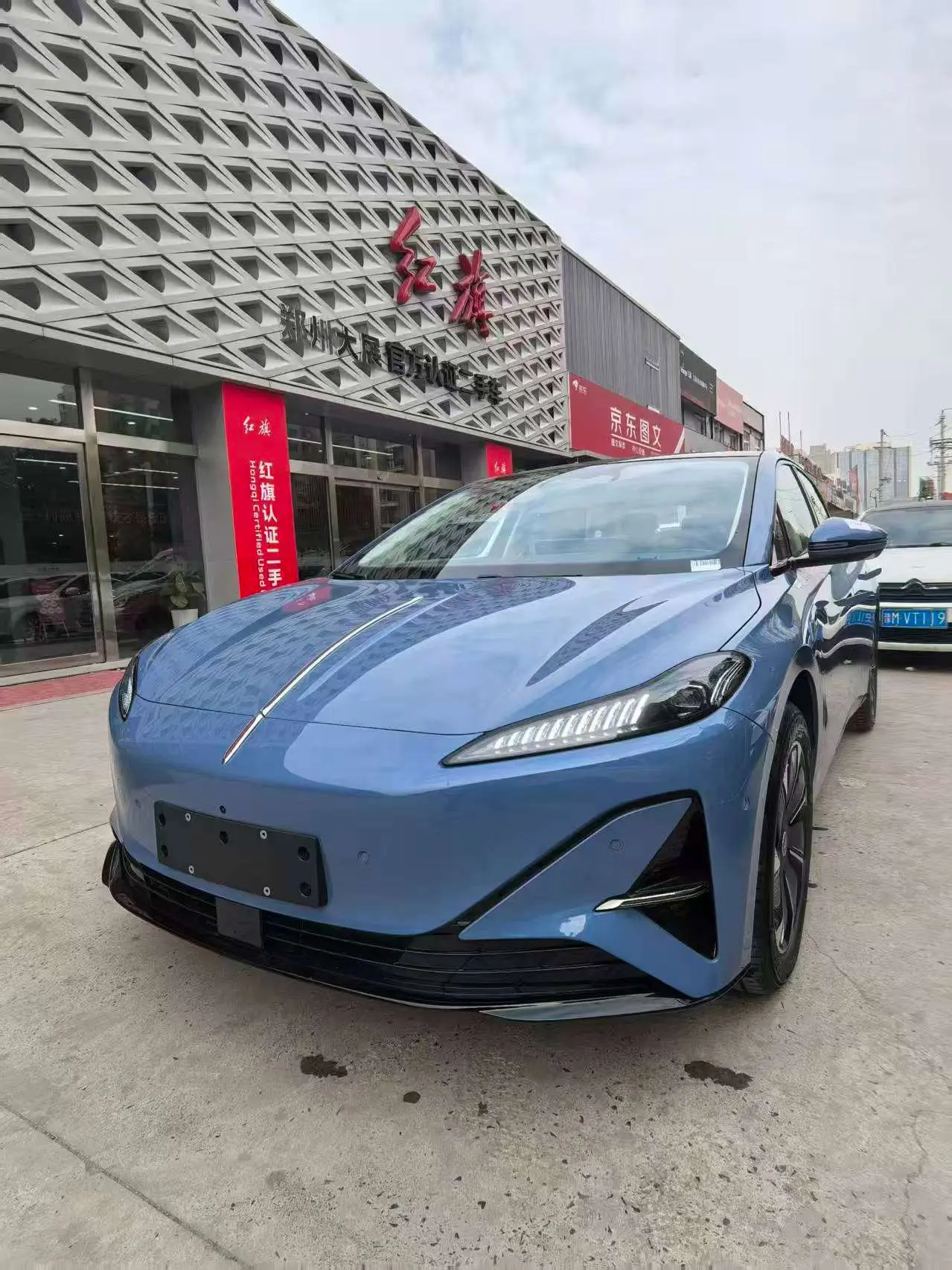 Hongqi Red Flag Tiangong 05  из Китая