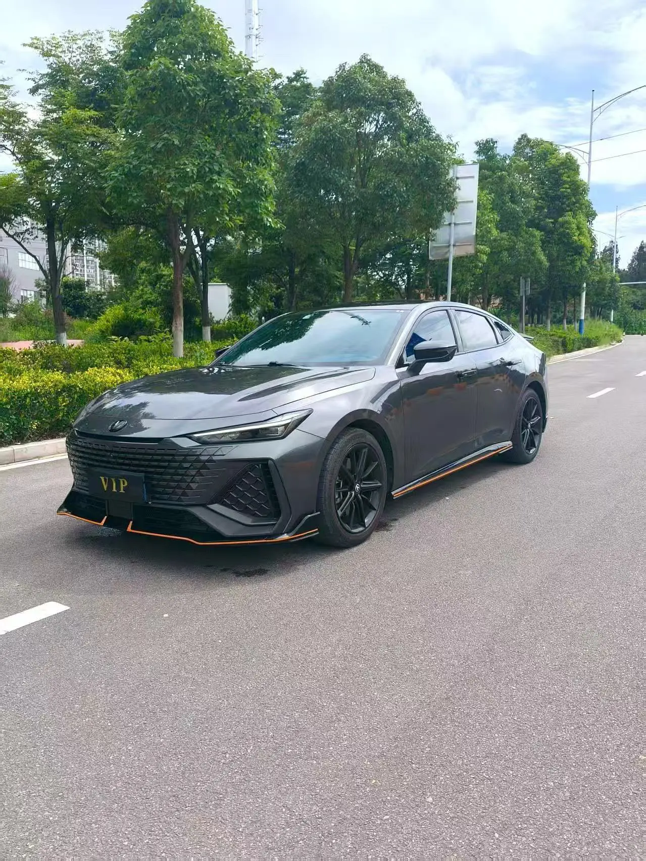 Changan UNI-V  из Китая