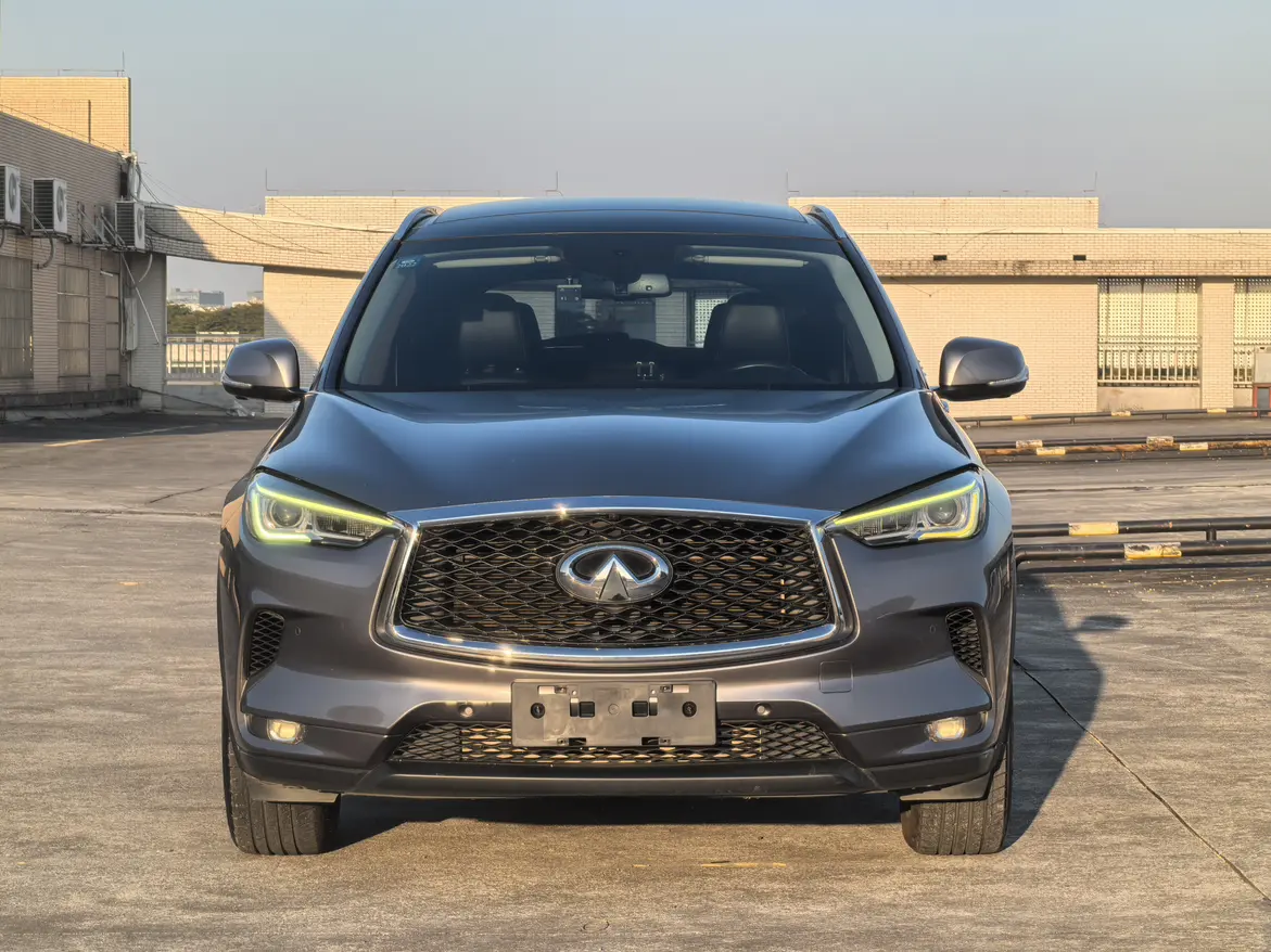 Infiniti QX50  из Китая