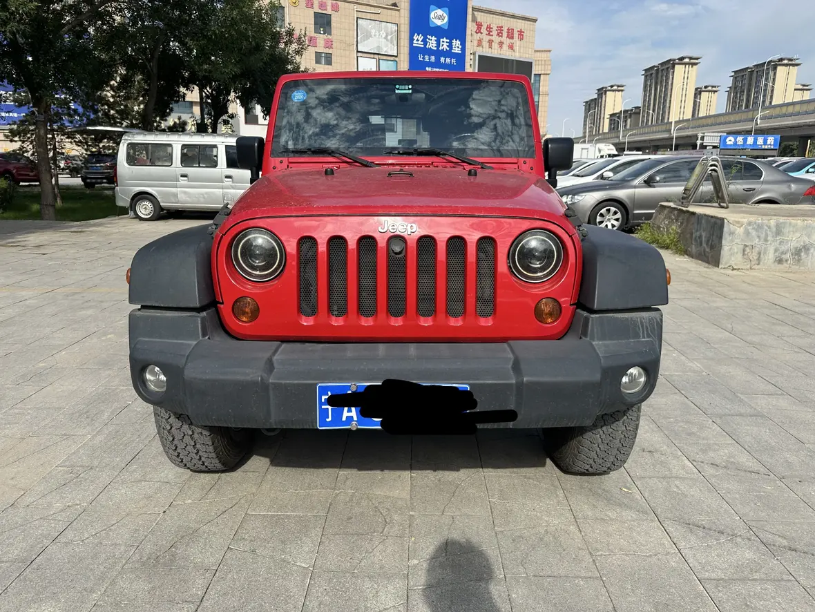 Jeep Wrangler  из Китая