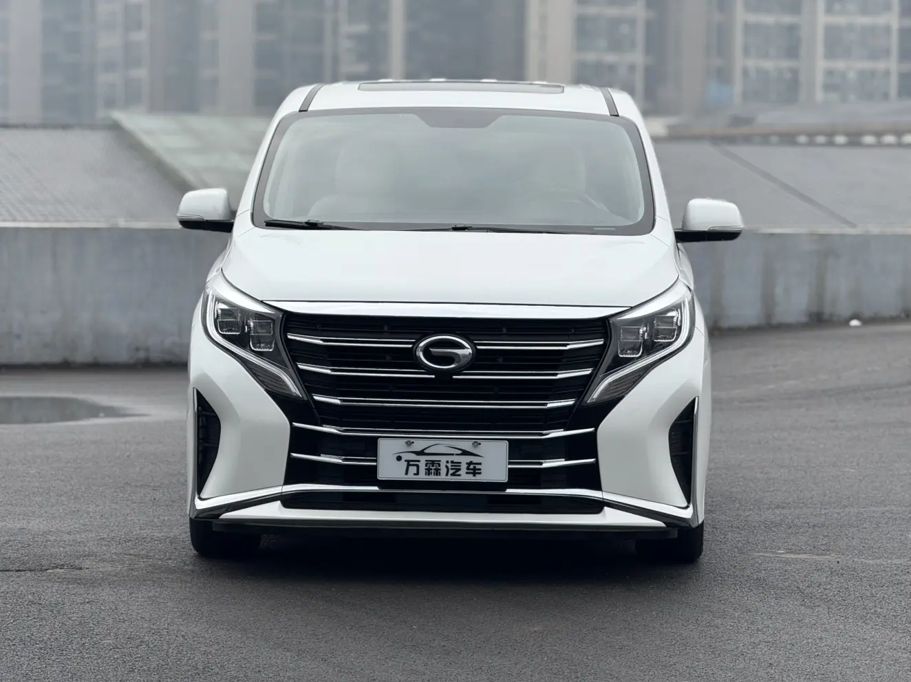 GAC Trumpchi M8  из Китая