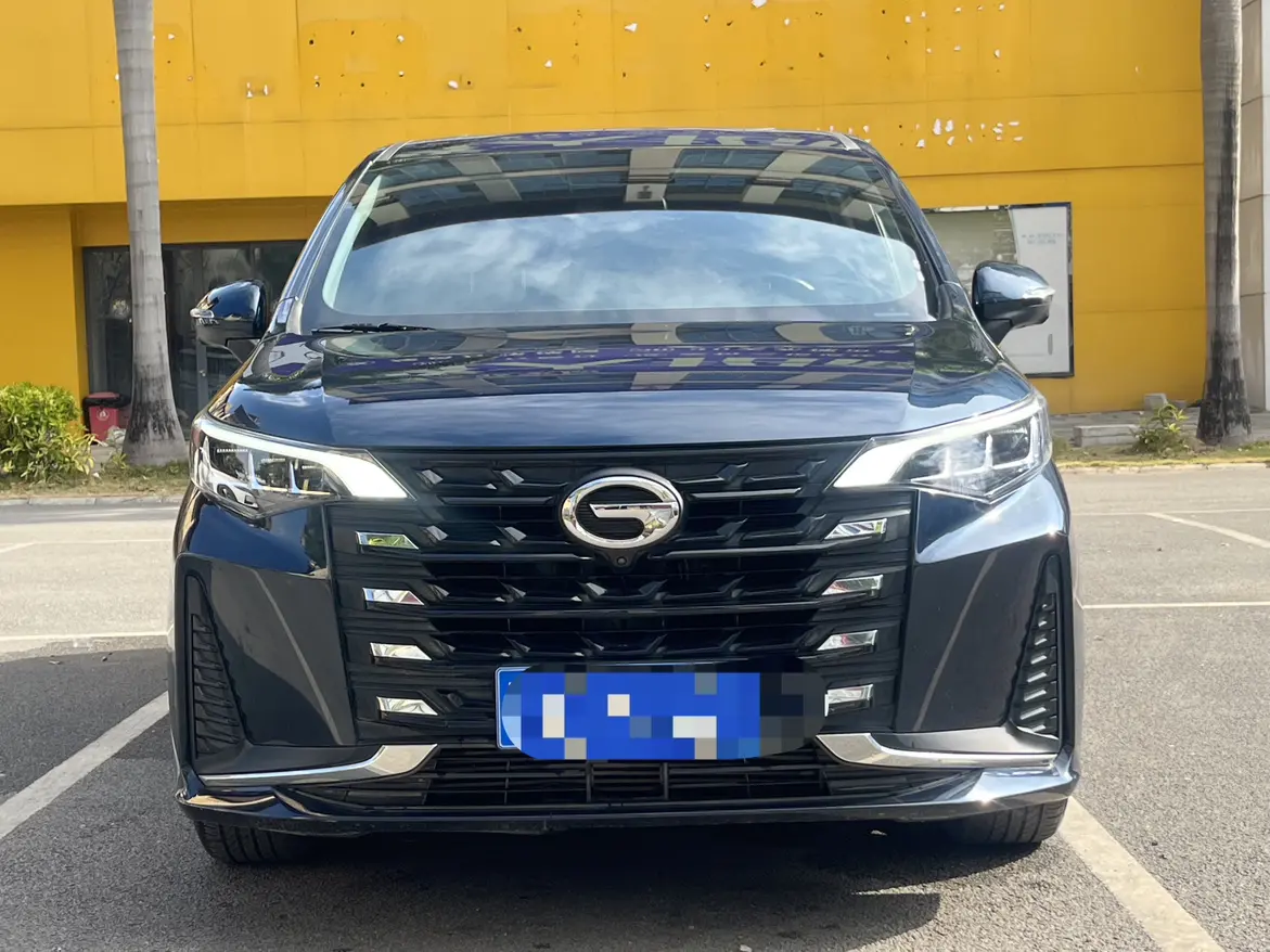 GAC Trumpchi M6  из Китая