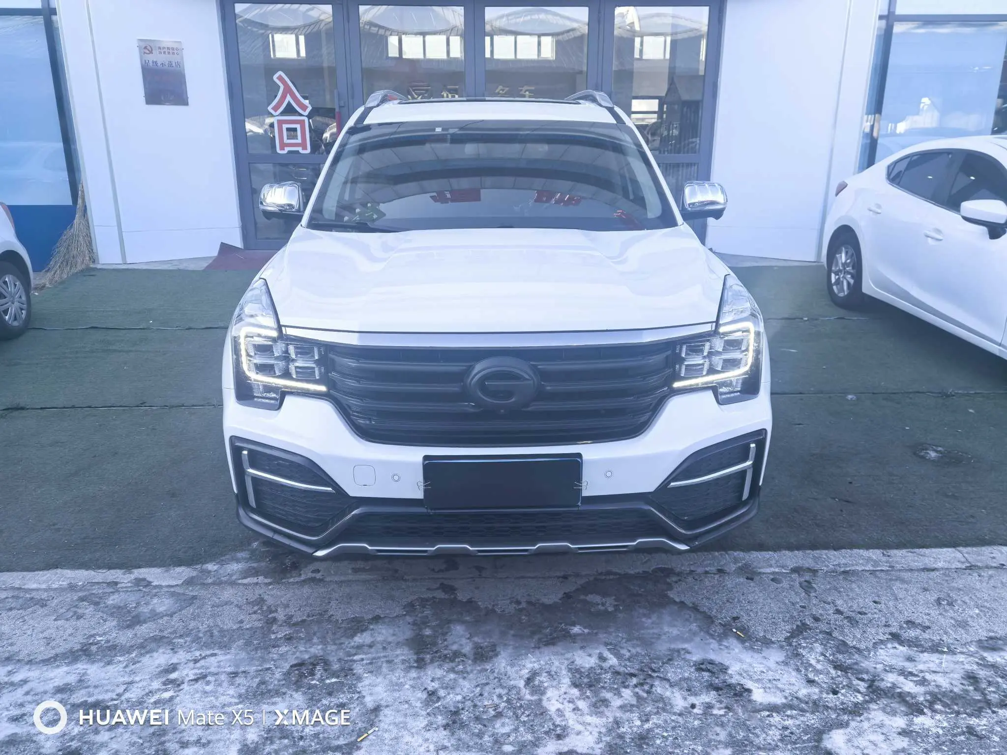 GAC Trumpchi GS8  из Китая