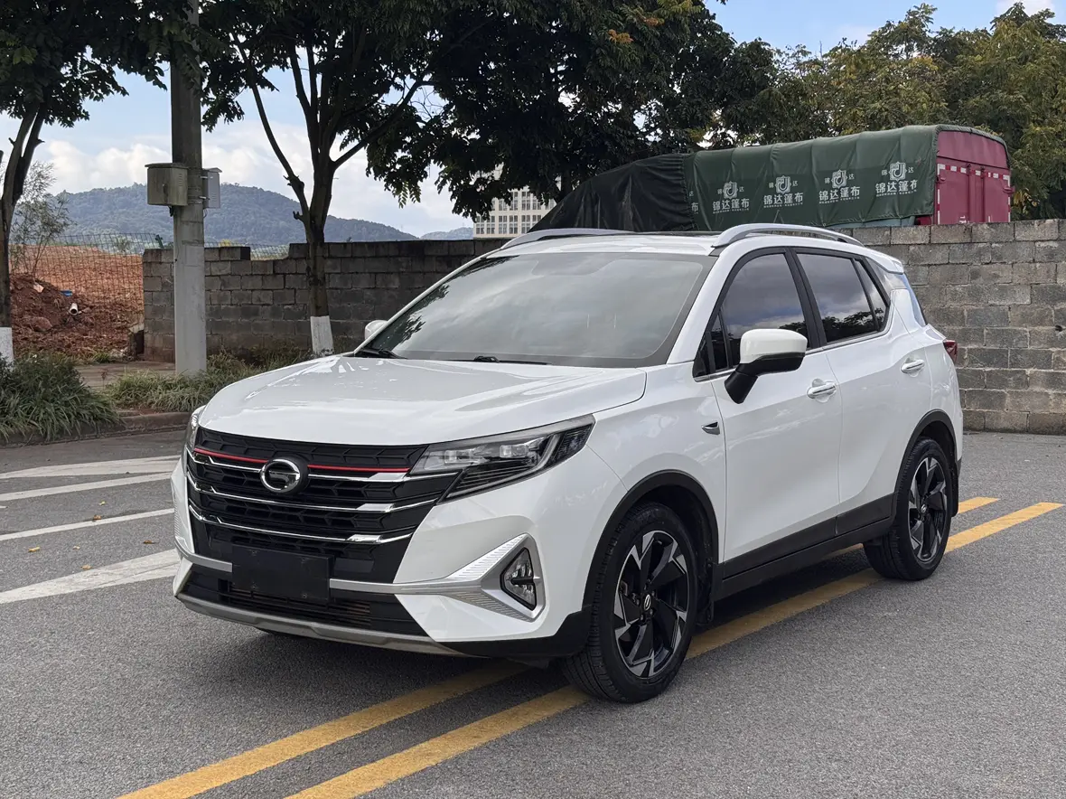 GAC Trumpchi GS3  из Китая