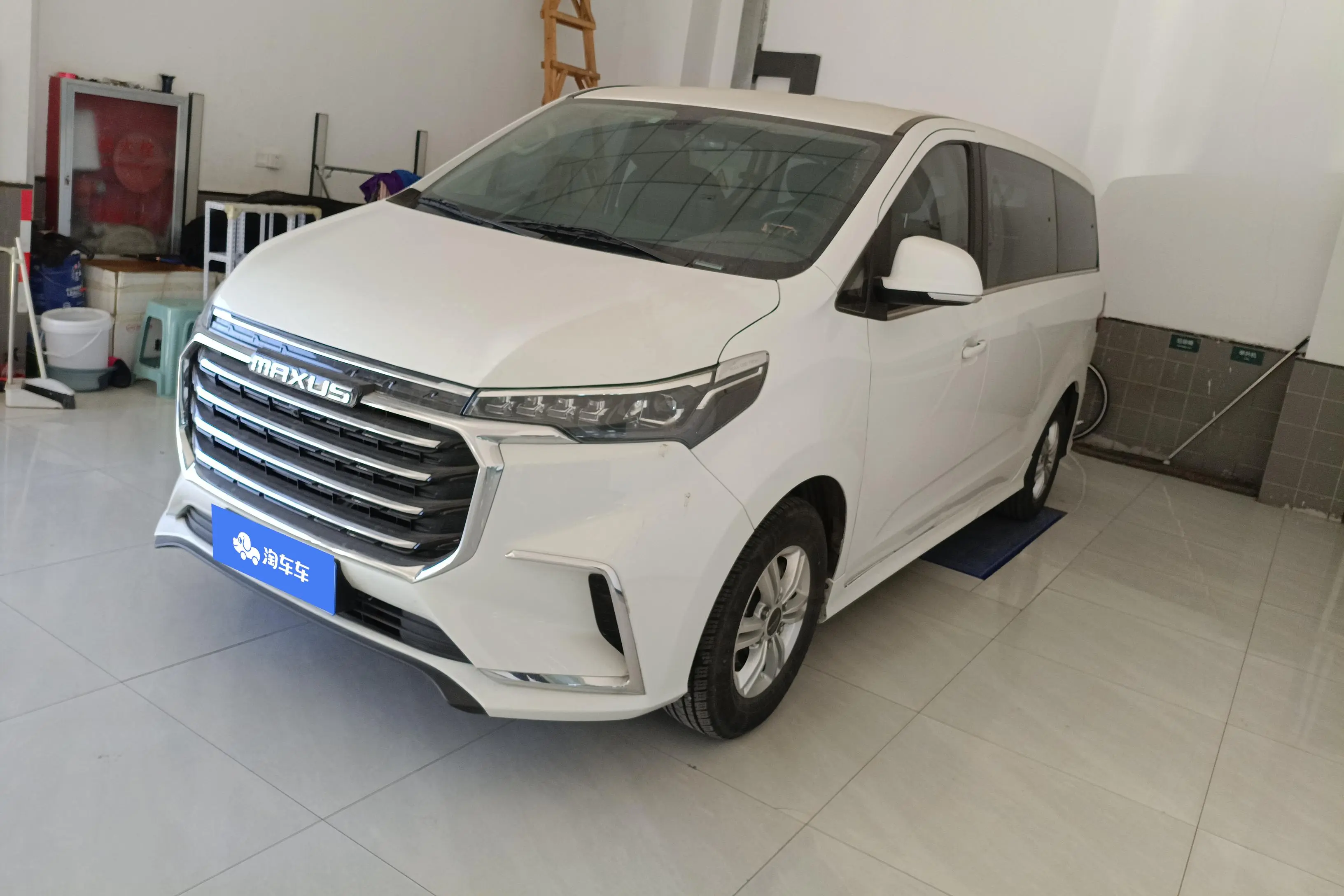 Datong Maxus G20  из Китая