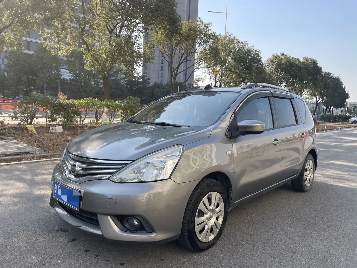 Nissan Li Wei  из Китая