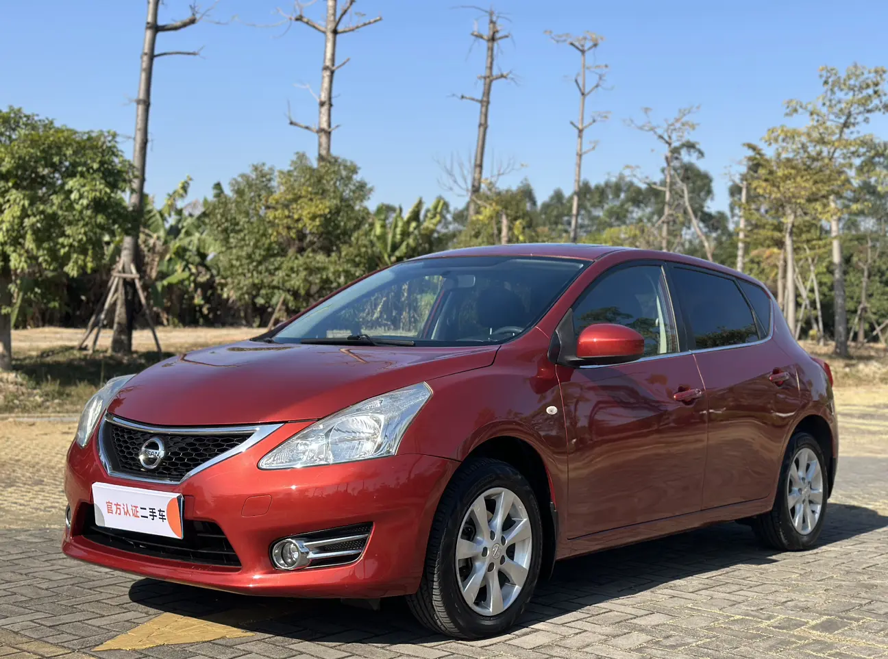 Nissan Tiida  из Китая