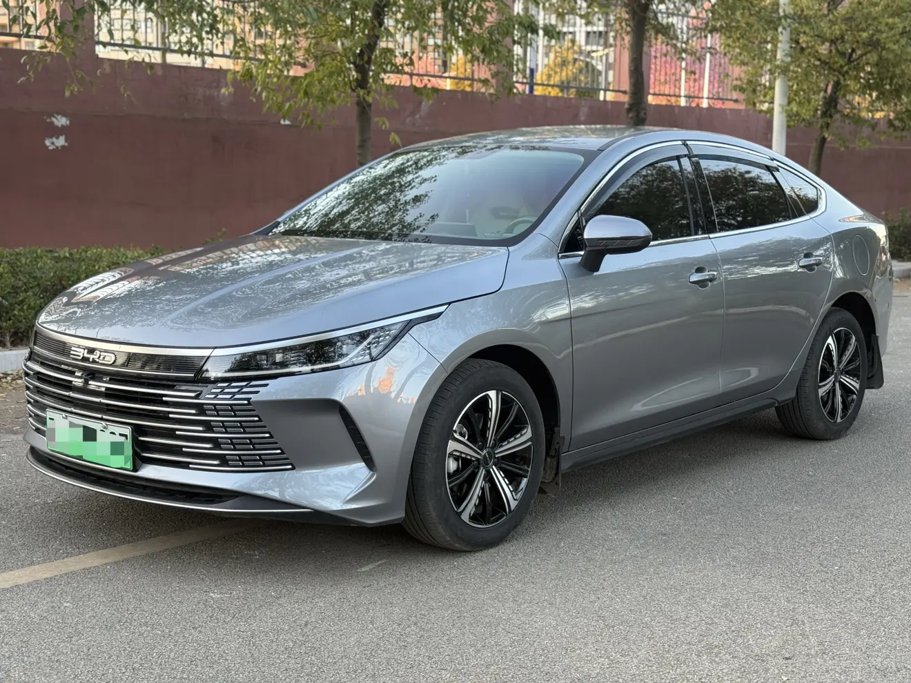 BYD Destroyer 05  из Китая