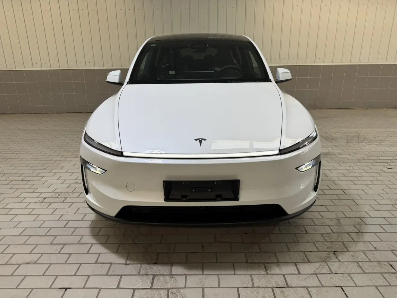 Tesla Model YL  из Китая