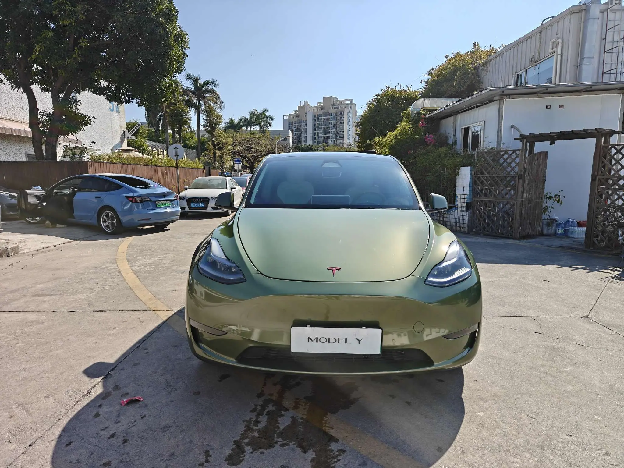 Tesla Model Y  из Китая