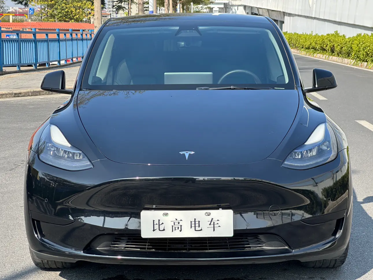 Tesla Model Y  из Китая