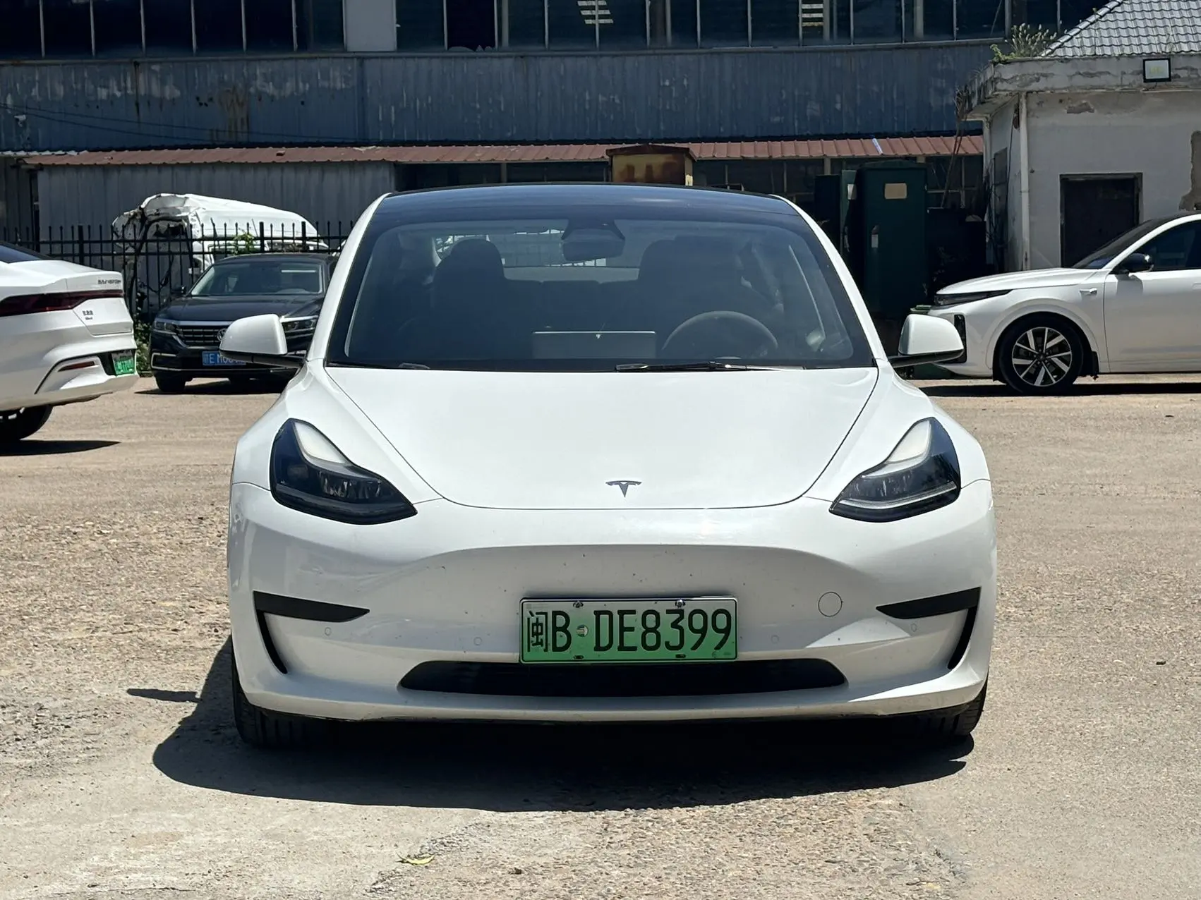 Tesla Model 3  из Китая