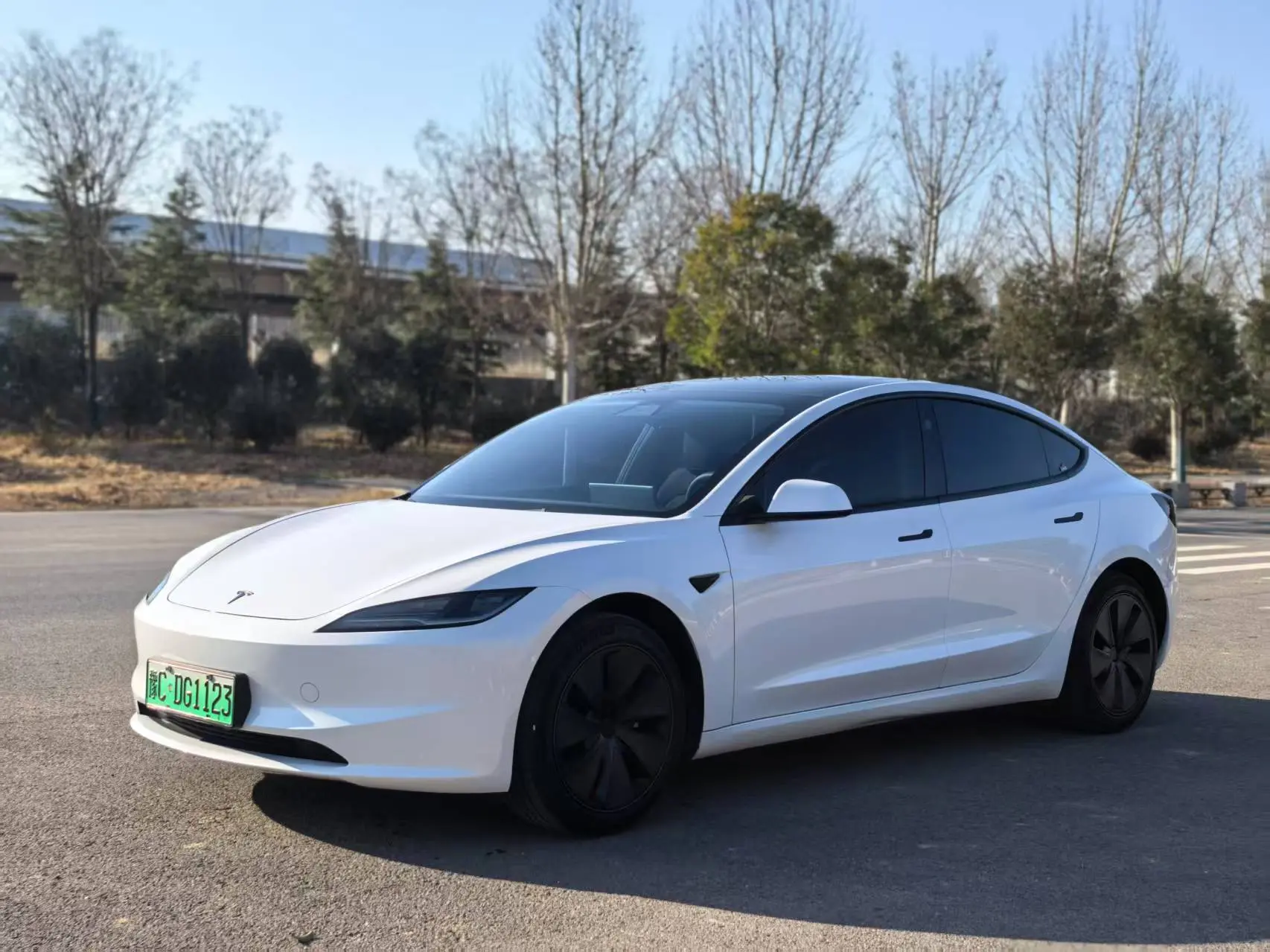 Tesla Model 3  из Китая