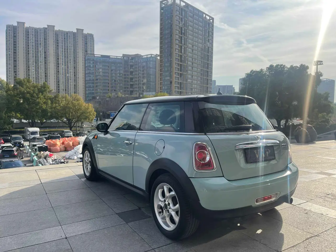 MINI 