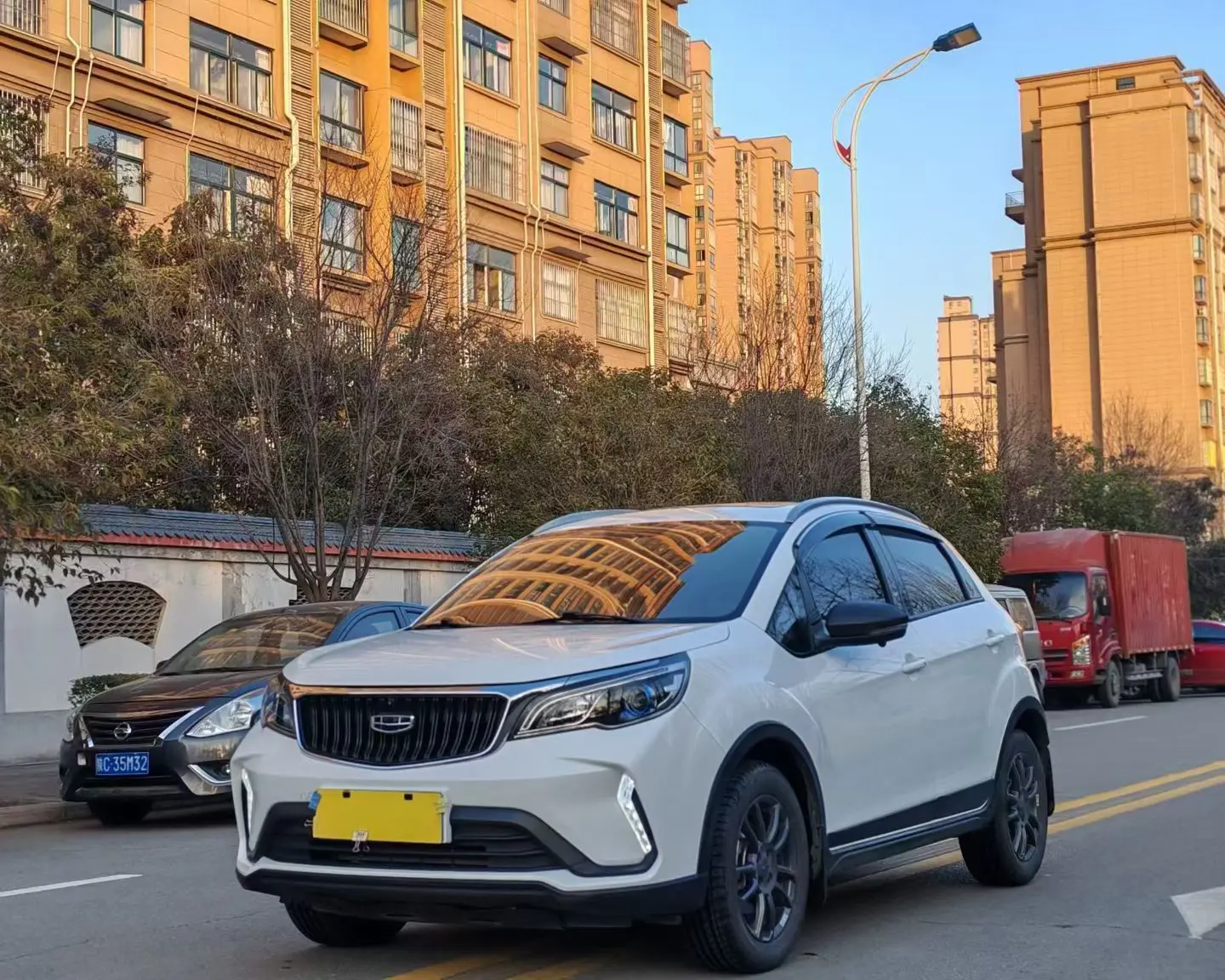 Geely Vision X3  из Китая