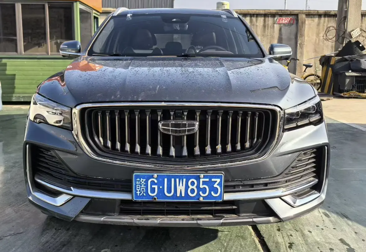 Geely Monjaro (Xingyue L)  из Китая