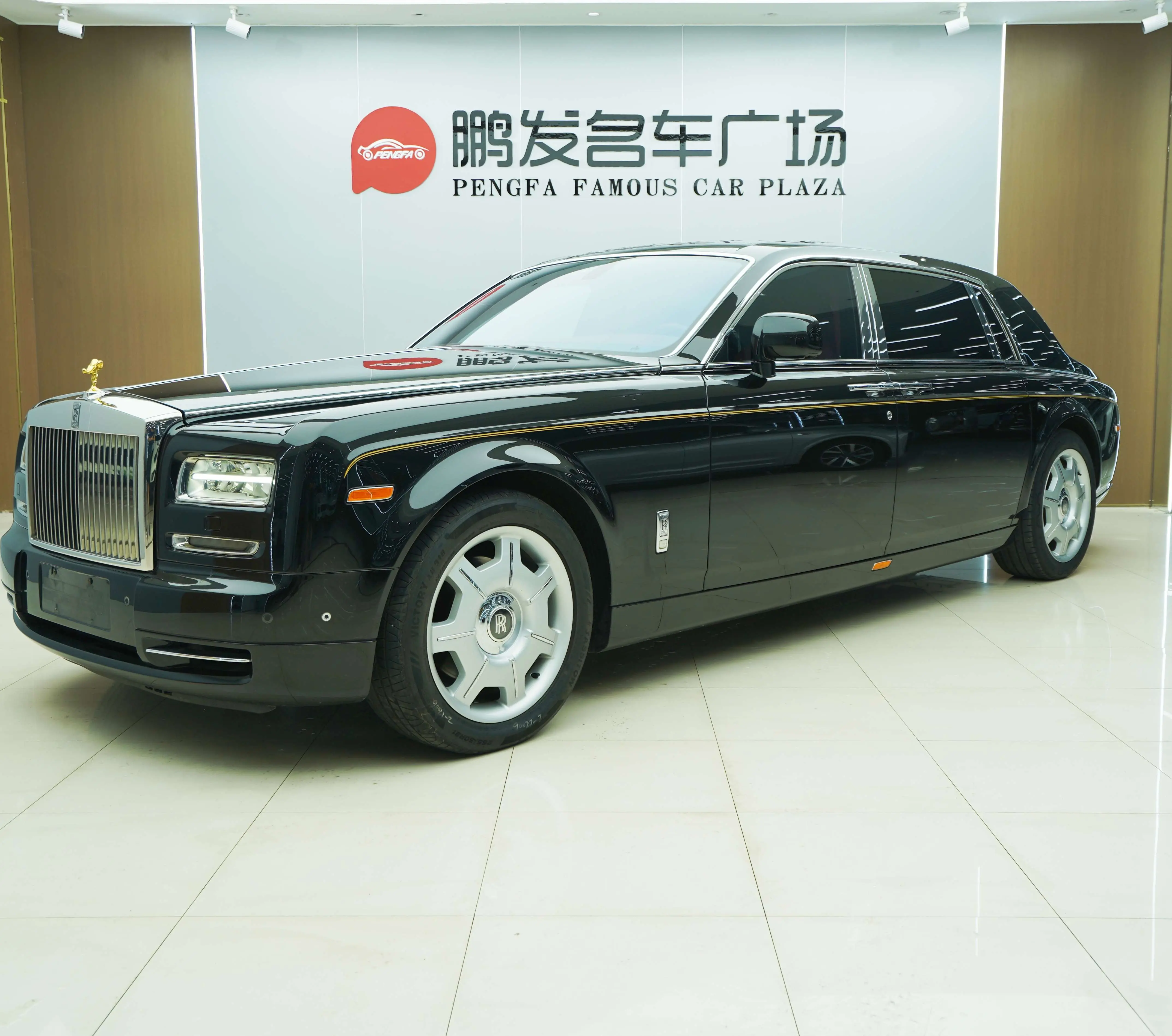 Rolls Royce Phantom  из Китая