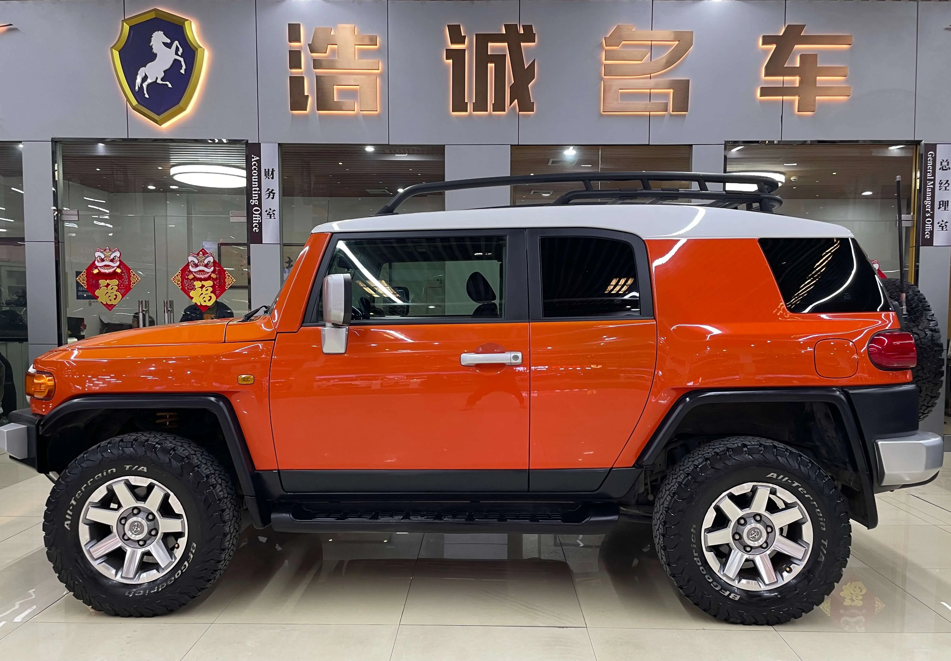 Toyota FJ Cruiser  из Китая