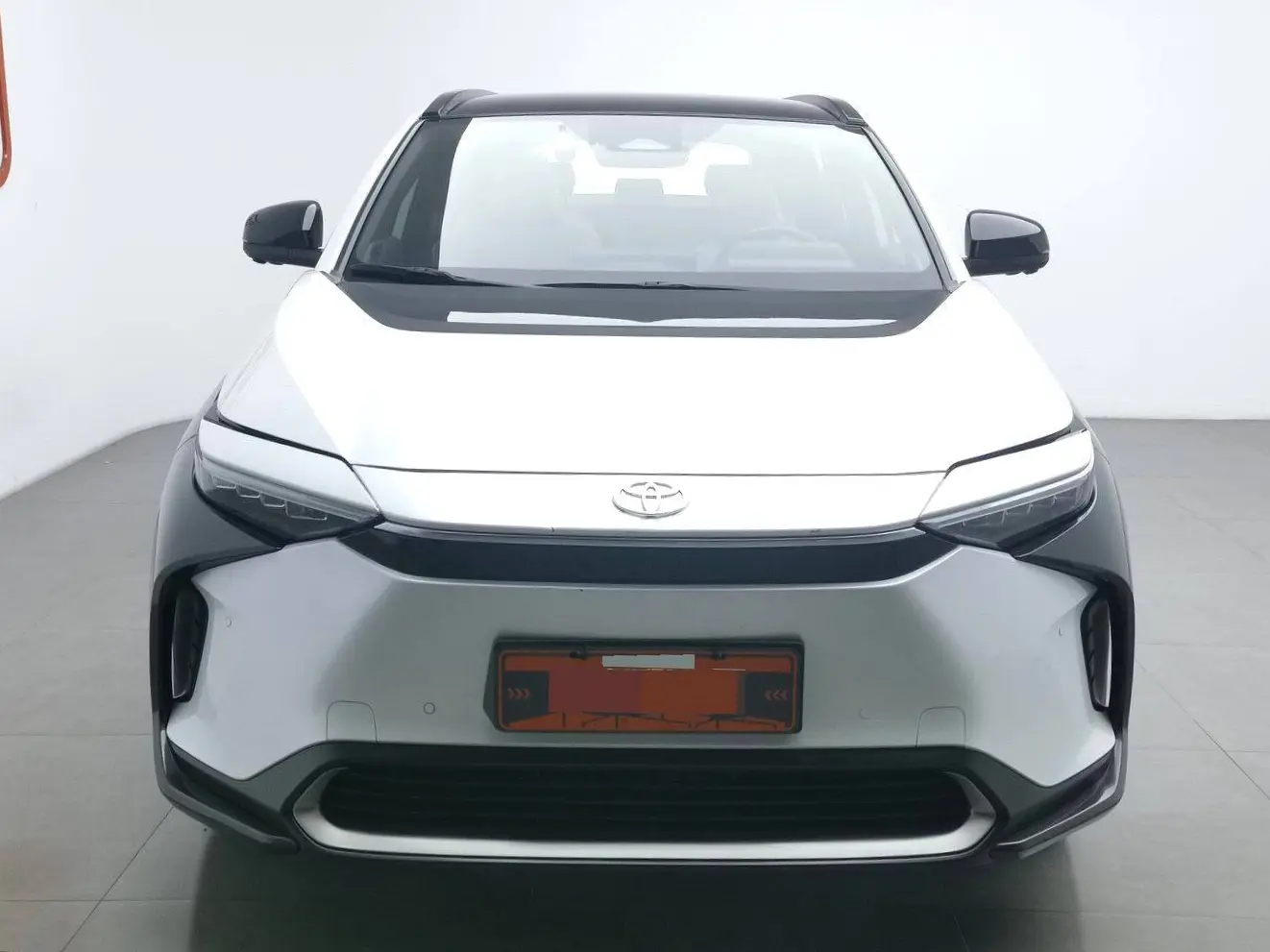 Toyota GAC  bZ4X  из Китая