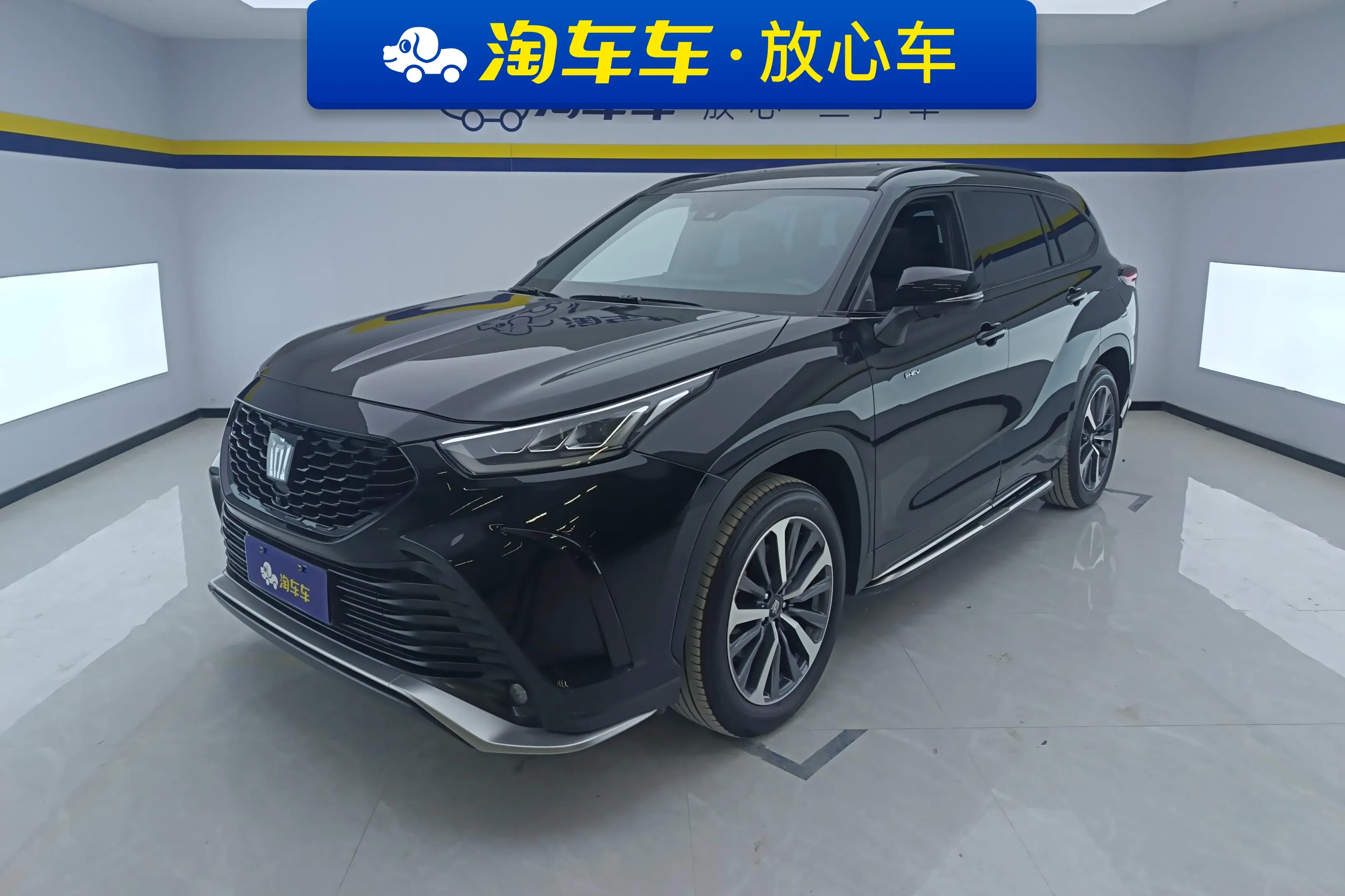 Toyota Crown Kluger  из Китая