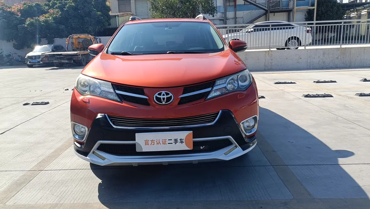 Toyota RAV4  из Китая