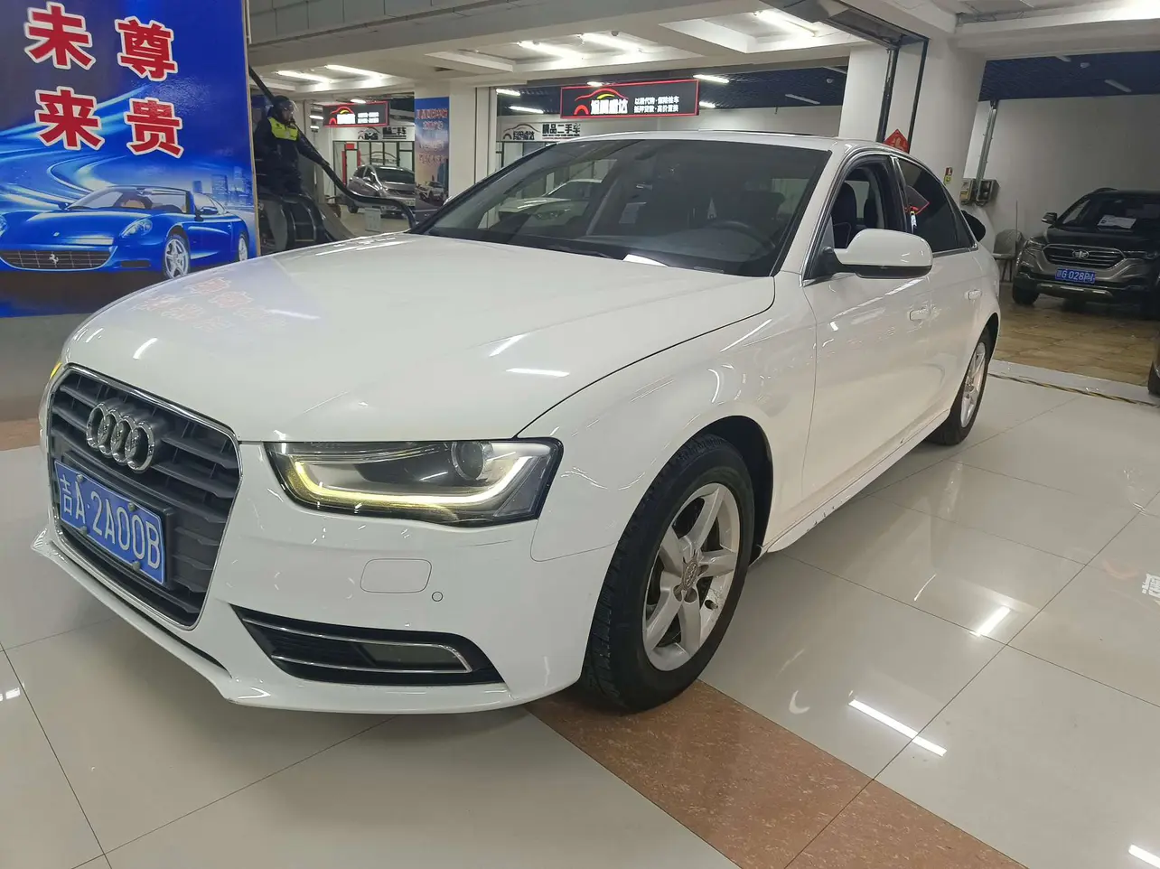 Audi A4L  из Китая