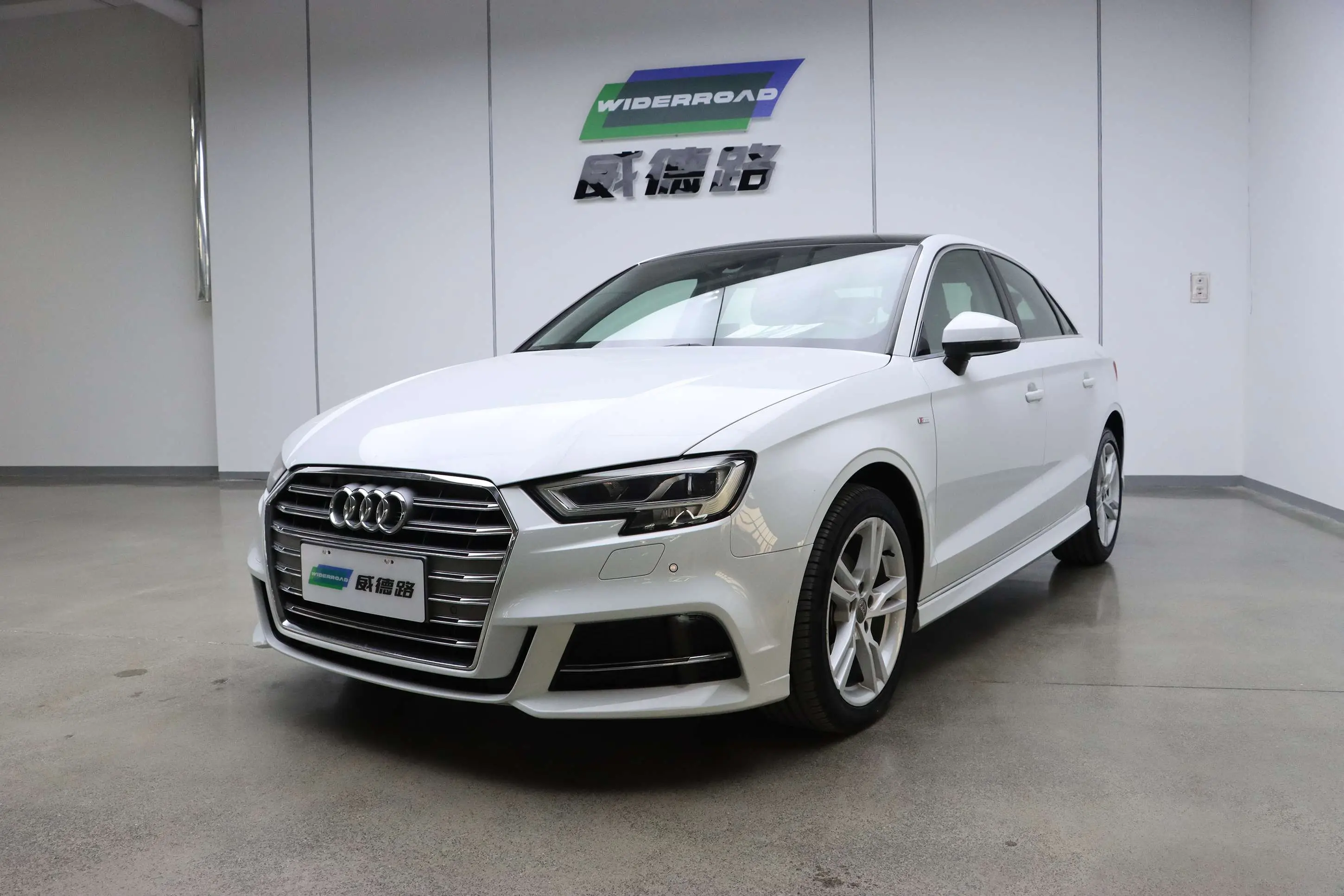 Audi A3  из Китая