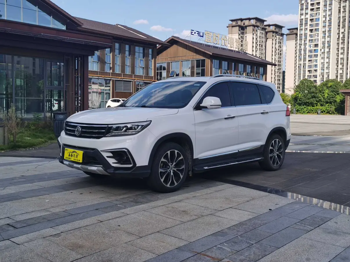 Forthing Jingyi X5  из Китая