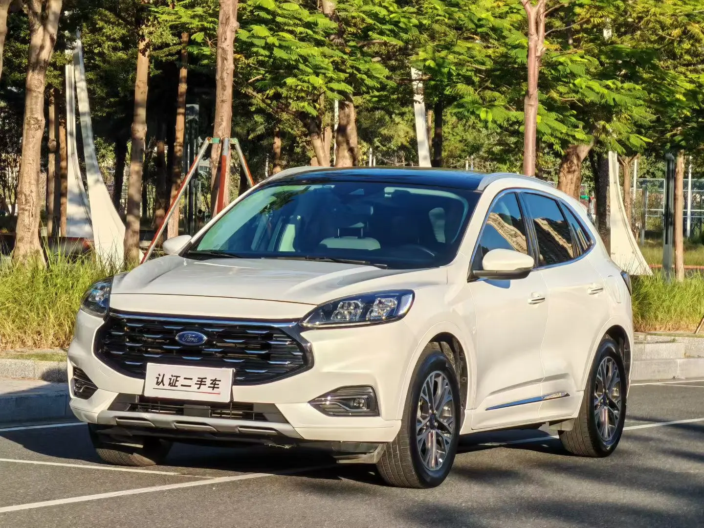 Ford Escape  из Китая