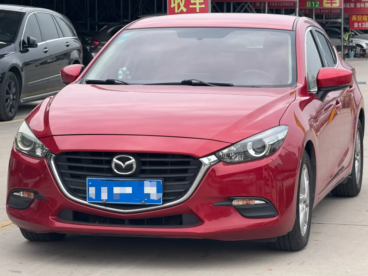 Mazda Axela (Mazda3)  из Китая