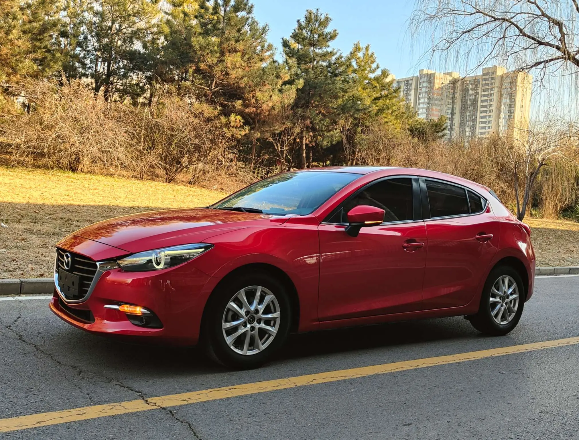 Mazda Axela (Mazda3)  из Китая