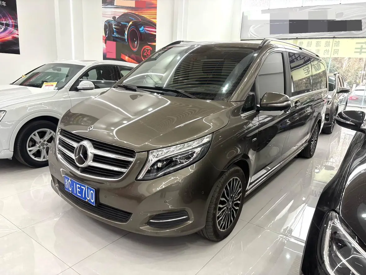 Mercedes-Benz Mercedes Benz V Class  из Китая