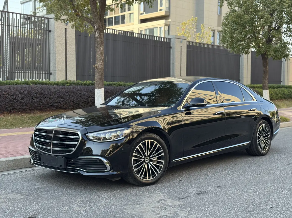 Mercedes-Benz S-Class PHEV  из Китая