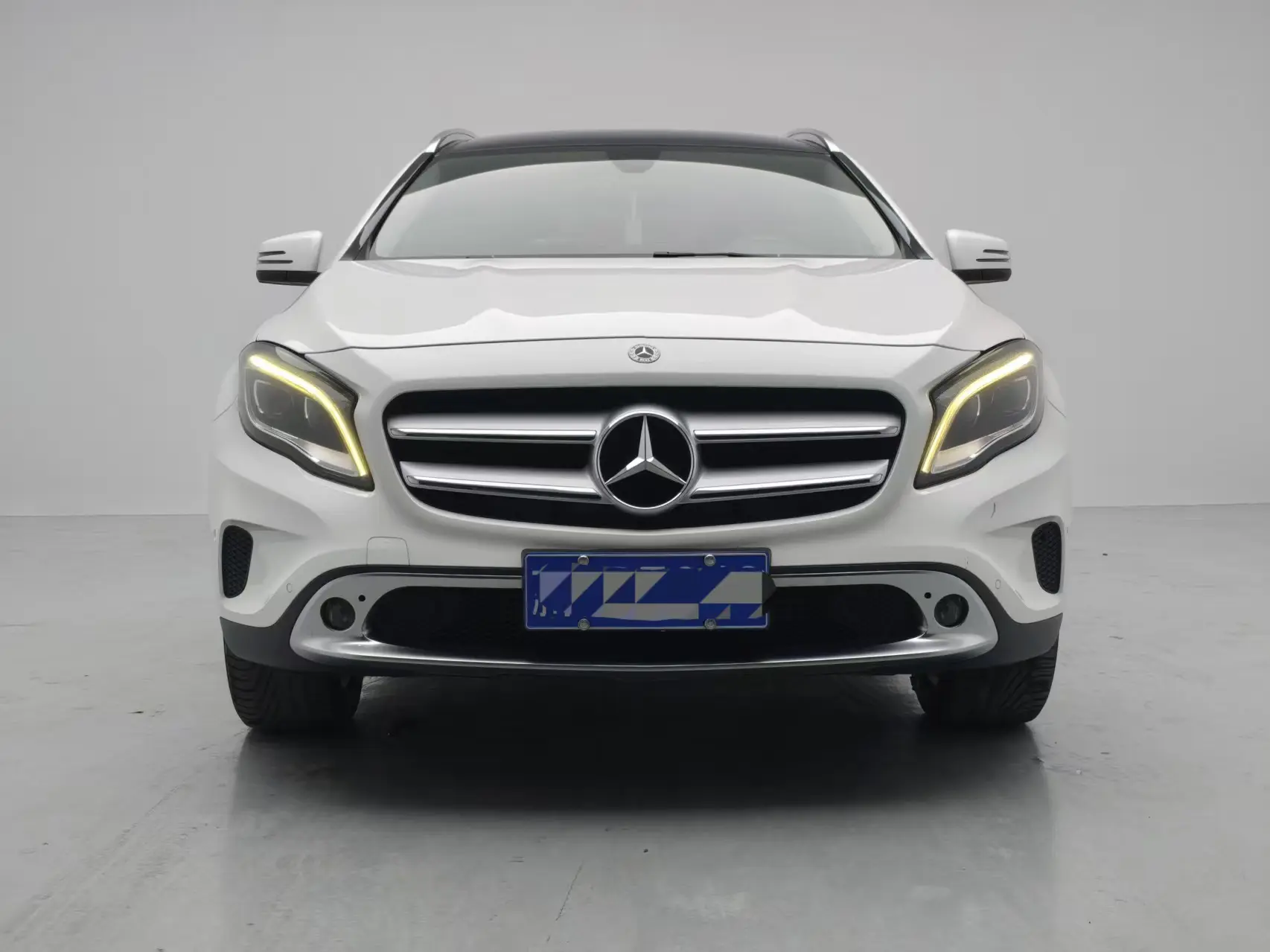 Mercedes-Benz GLA  из Китая