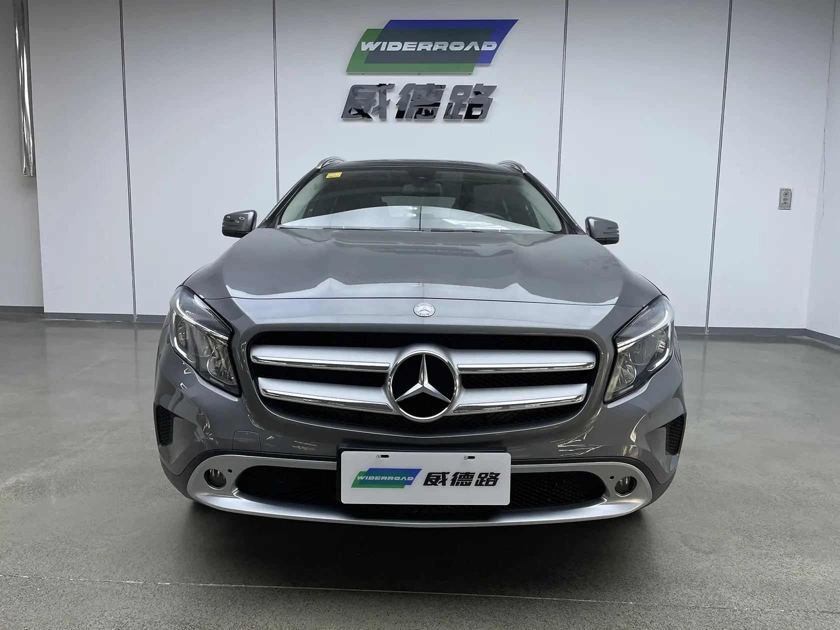 Mercedes-Benz GLA  из Китая