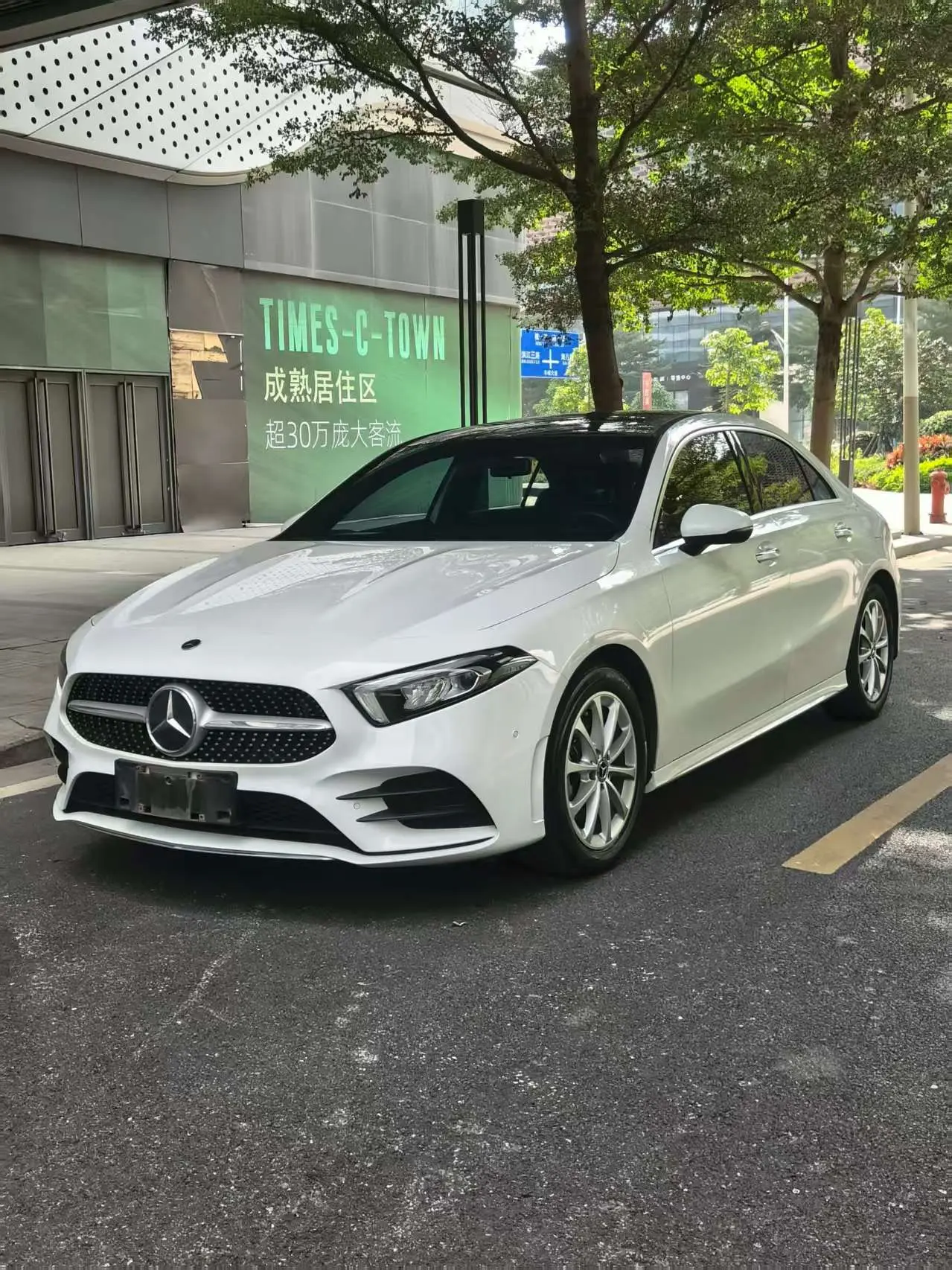 Mercedes-Benz Mercedes Benz A Class  из Китая