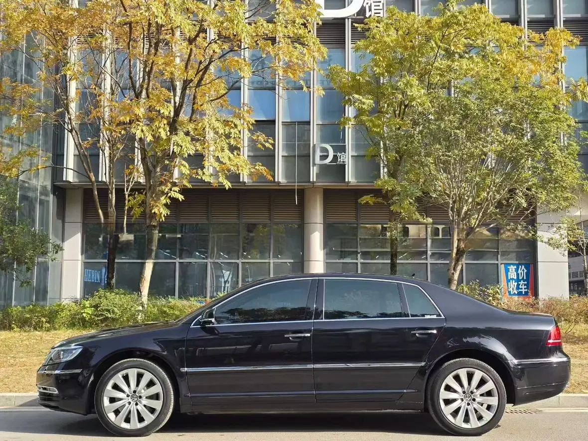 Volkswagen Phaeton  из Китая