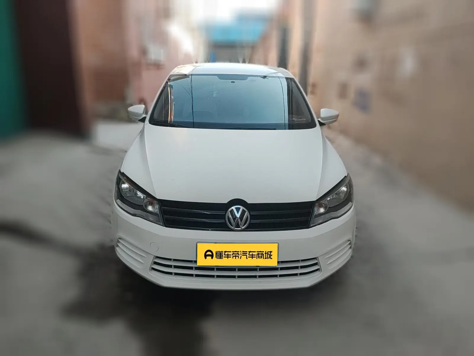 Volkswagen Jetta  из Китая